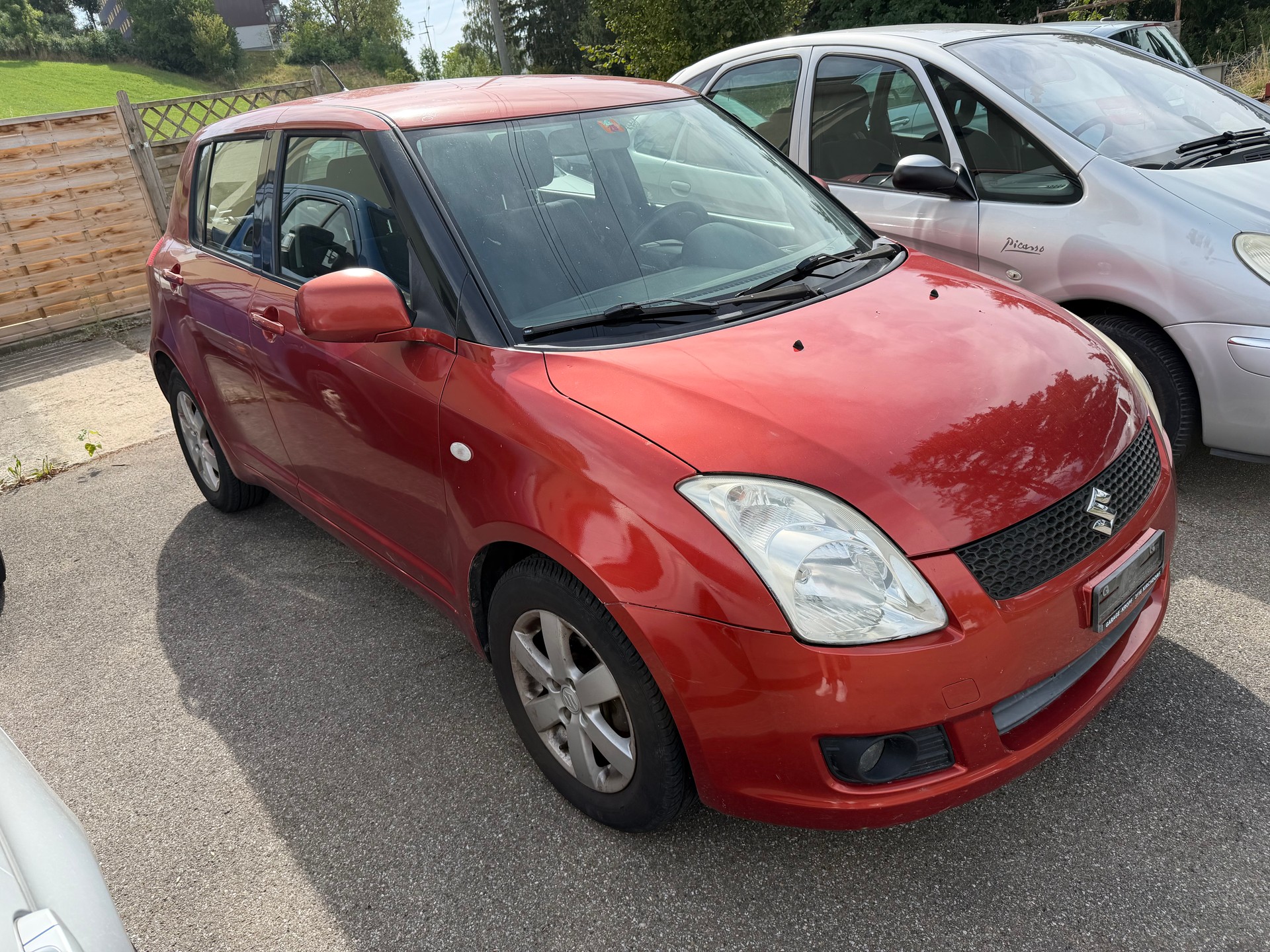 SUZUKI Swift 1.3i 16V GL Top 4x4-image-1