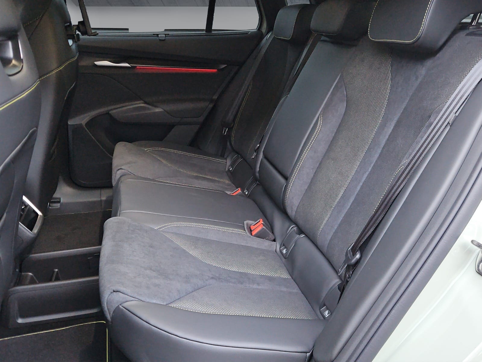 SKODA Skoda Elroq RS 85x-image-10