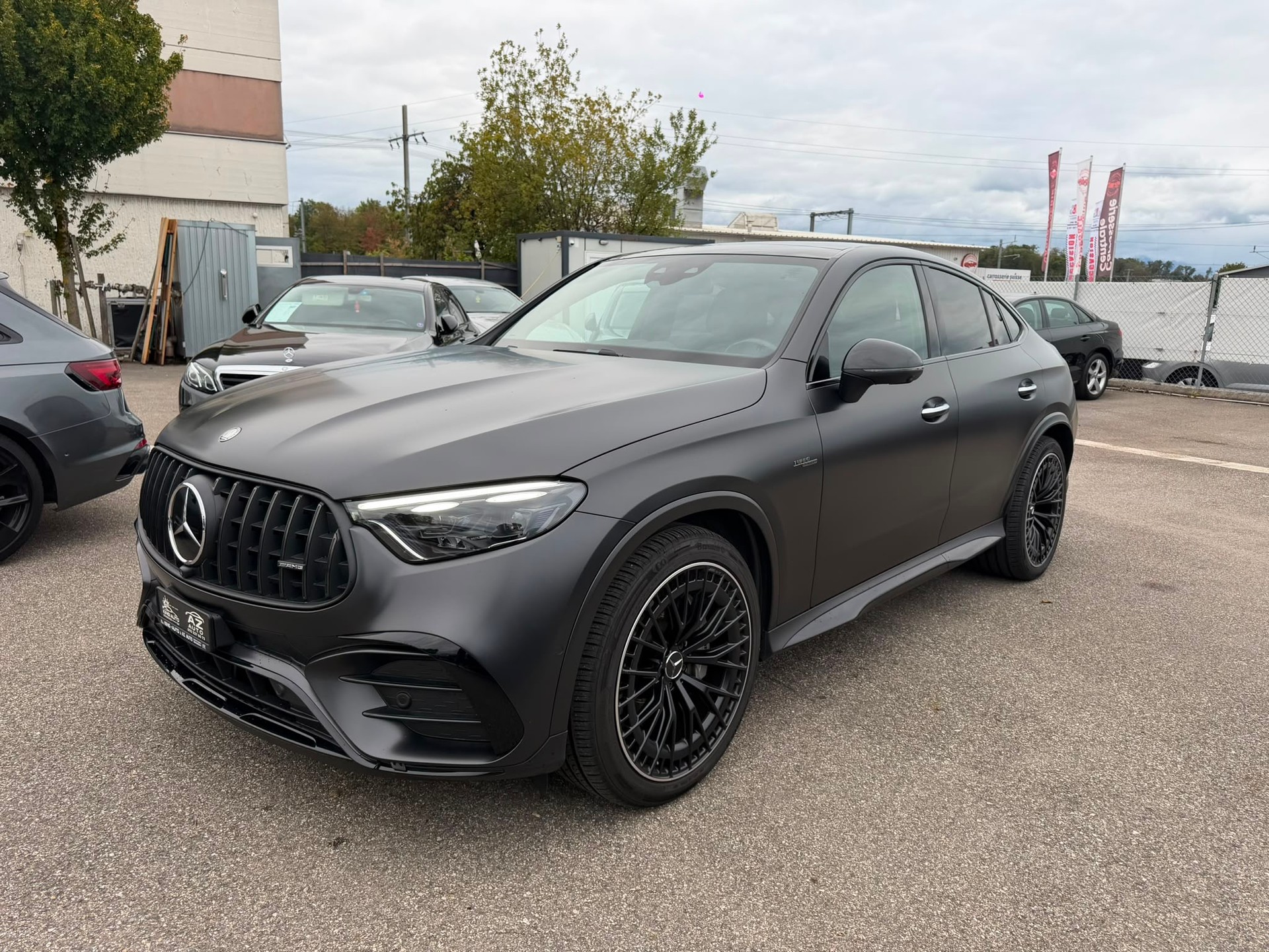 MERCEDES-BENZ GLC Coupé 43 AMG 4Matic 9G-Tronic FULL Gris MAT Couleur d’origine 🇨🇭-showroom-element-1