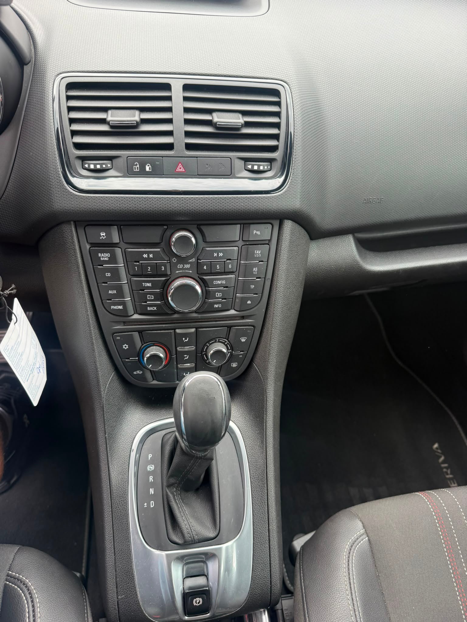 OPEL Meriva 1.4 Turbo Anniversary Edition Automatic-image-9