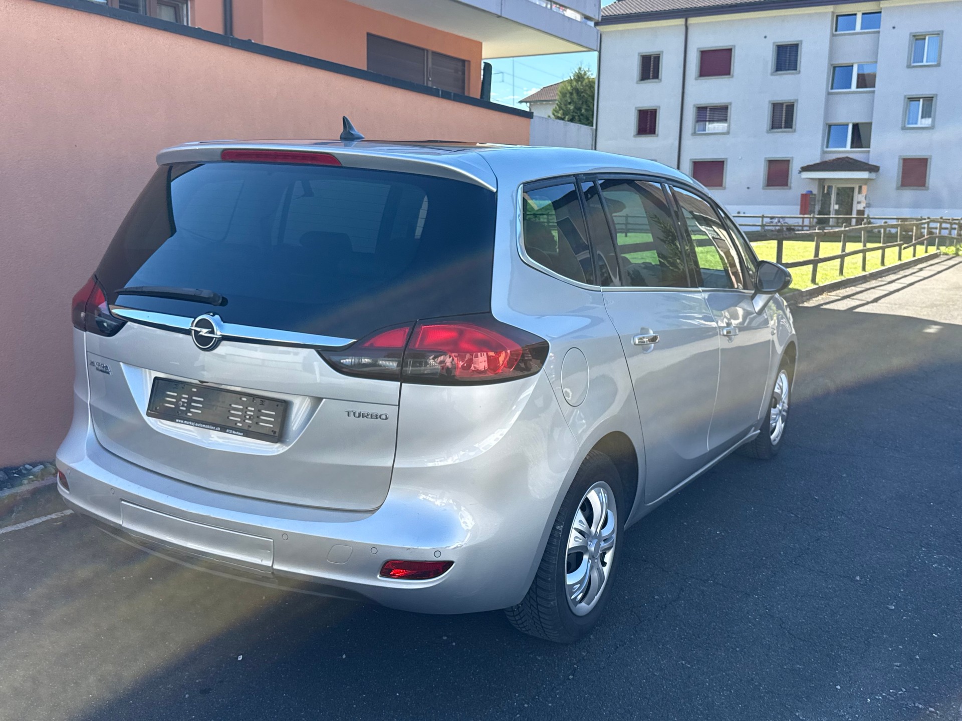 OPEL Zafira Tourer 1.4i 16V Turbo Enjoy Automatic-image-7