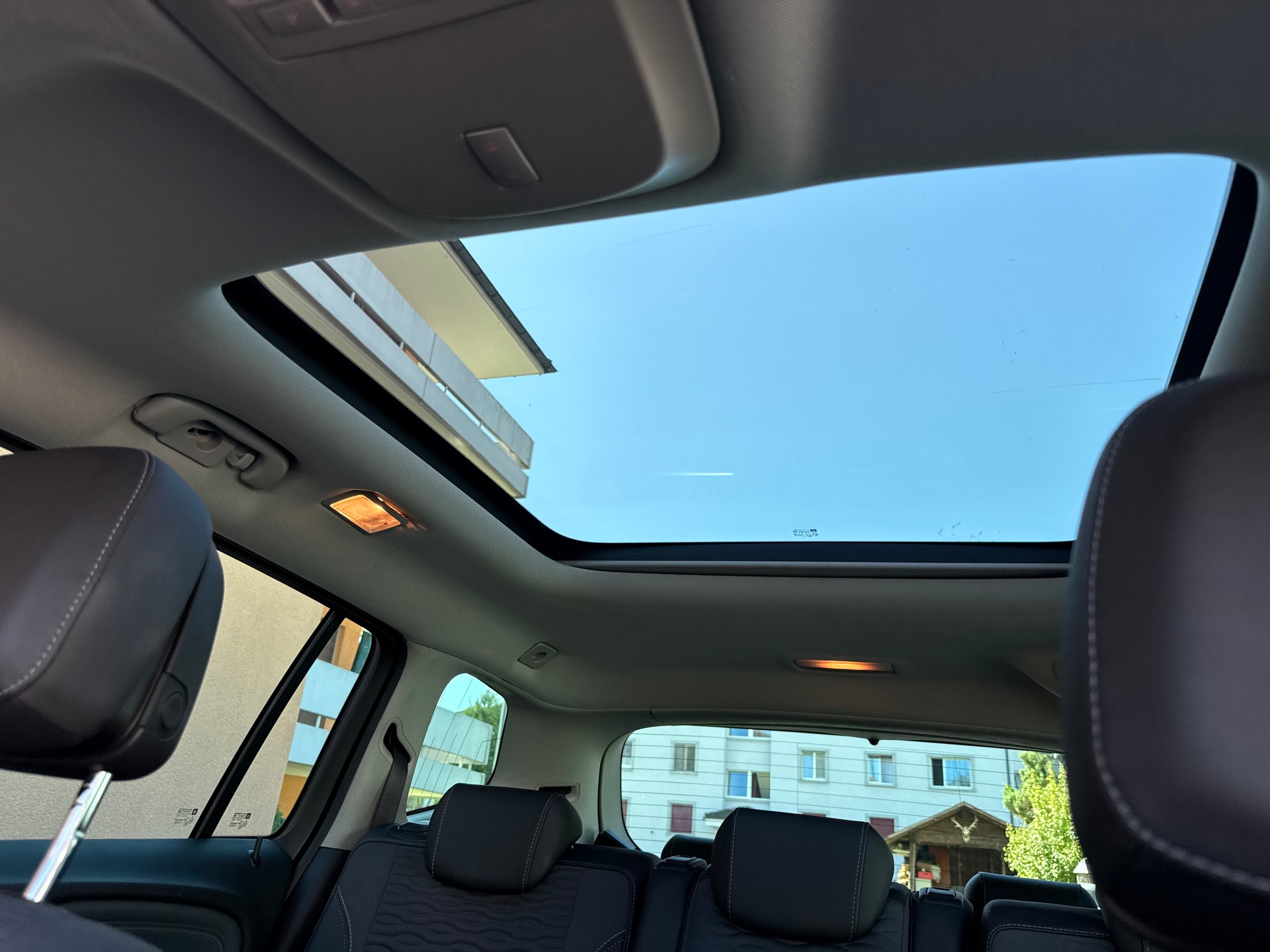 OPEL Zafira Tourer 1.4i 16V Turbo Enjoy Automatic-image-9