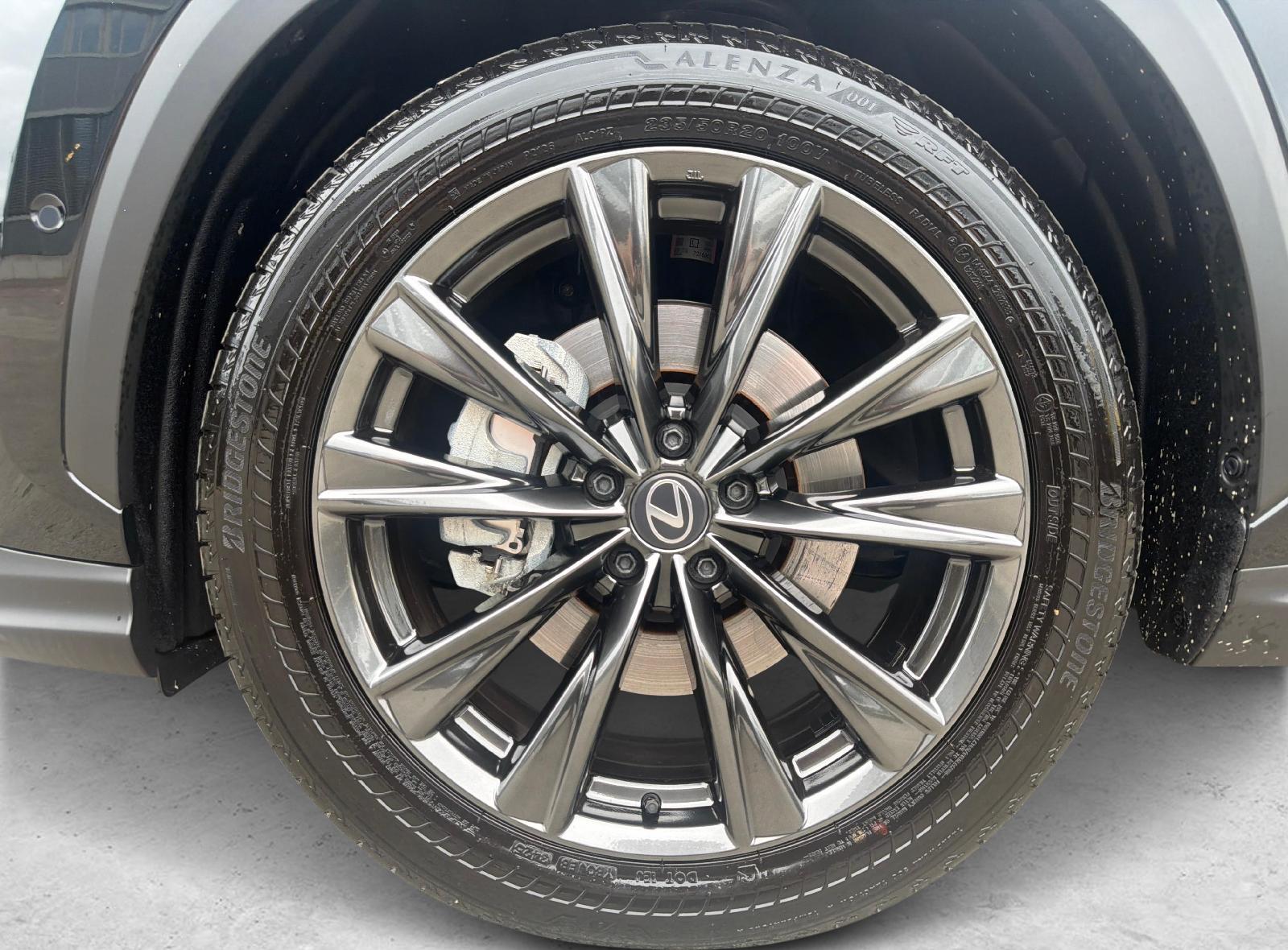 LEXUS NX 450h+ F-Sport-image-12
