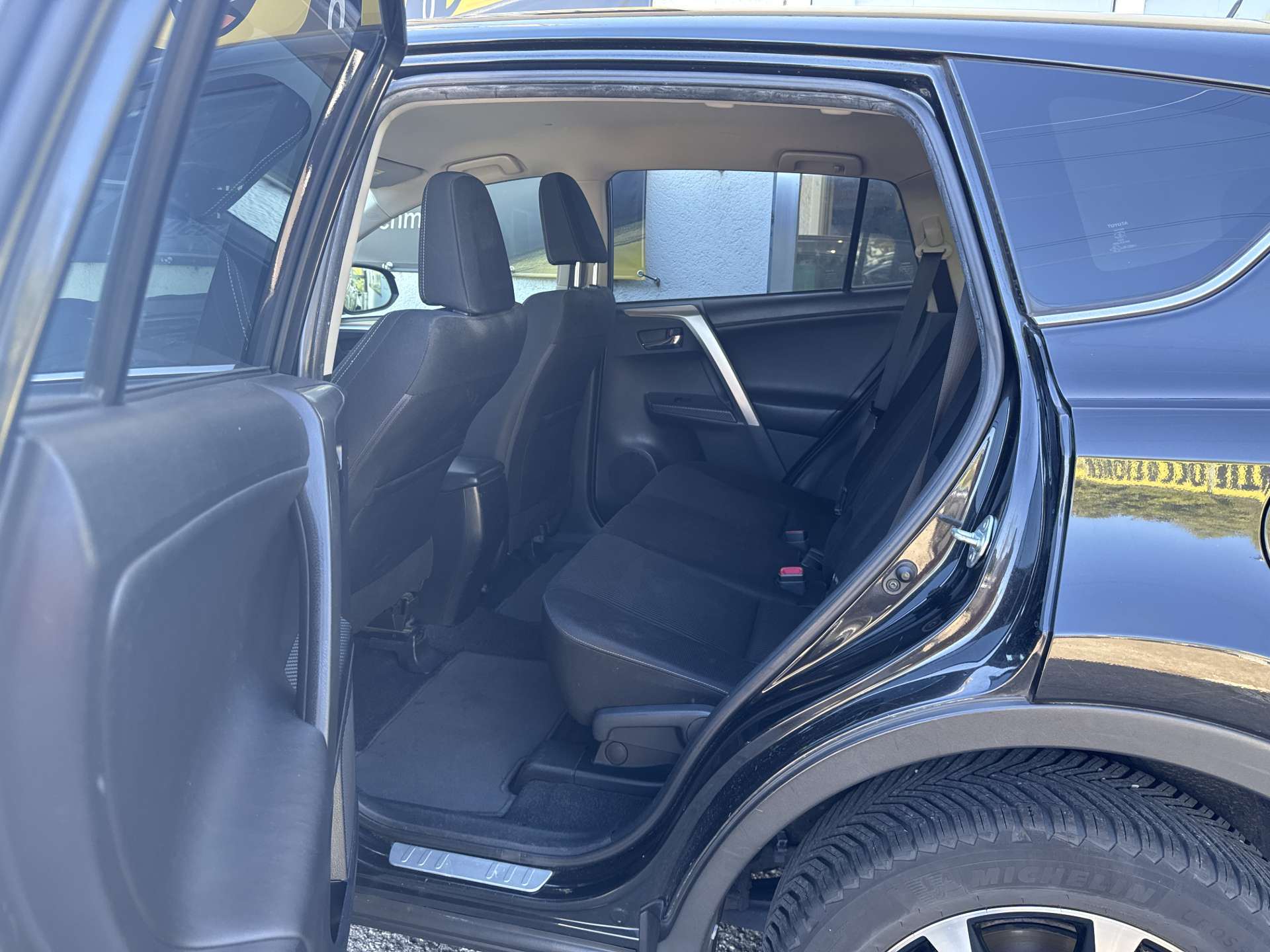TOYOTA RAV-4 2.0 16V Style AWD Multidrive S Automat-image-7