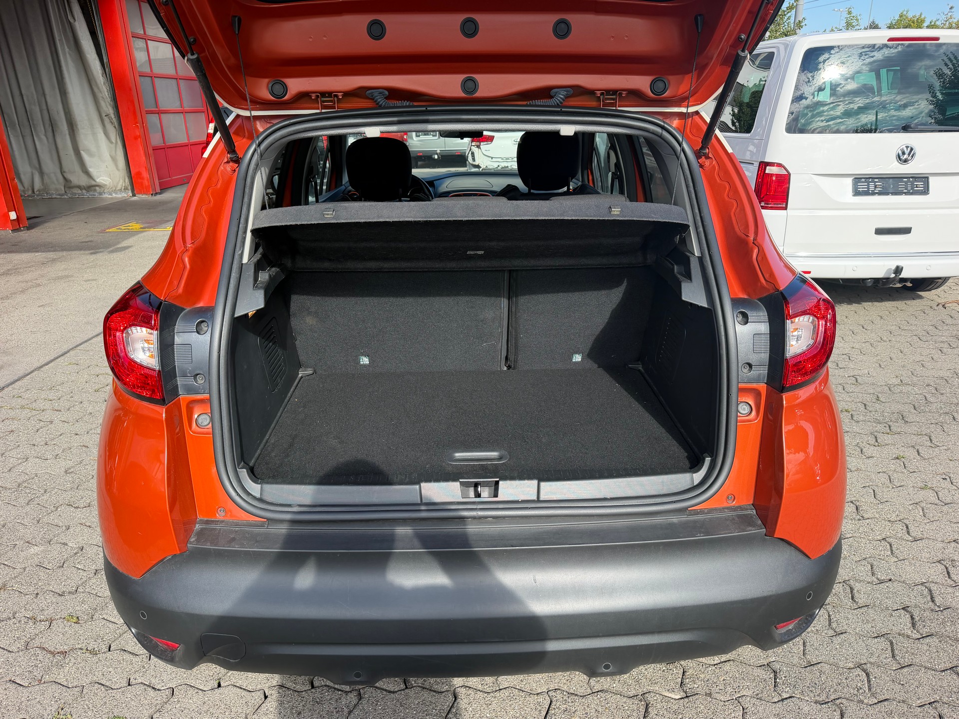 RENAULT Captur 1.2 T 16V Dynamique EDC-image-10