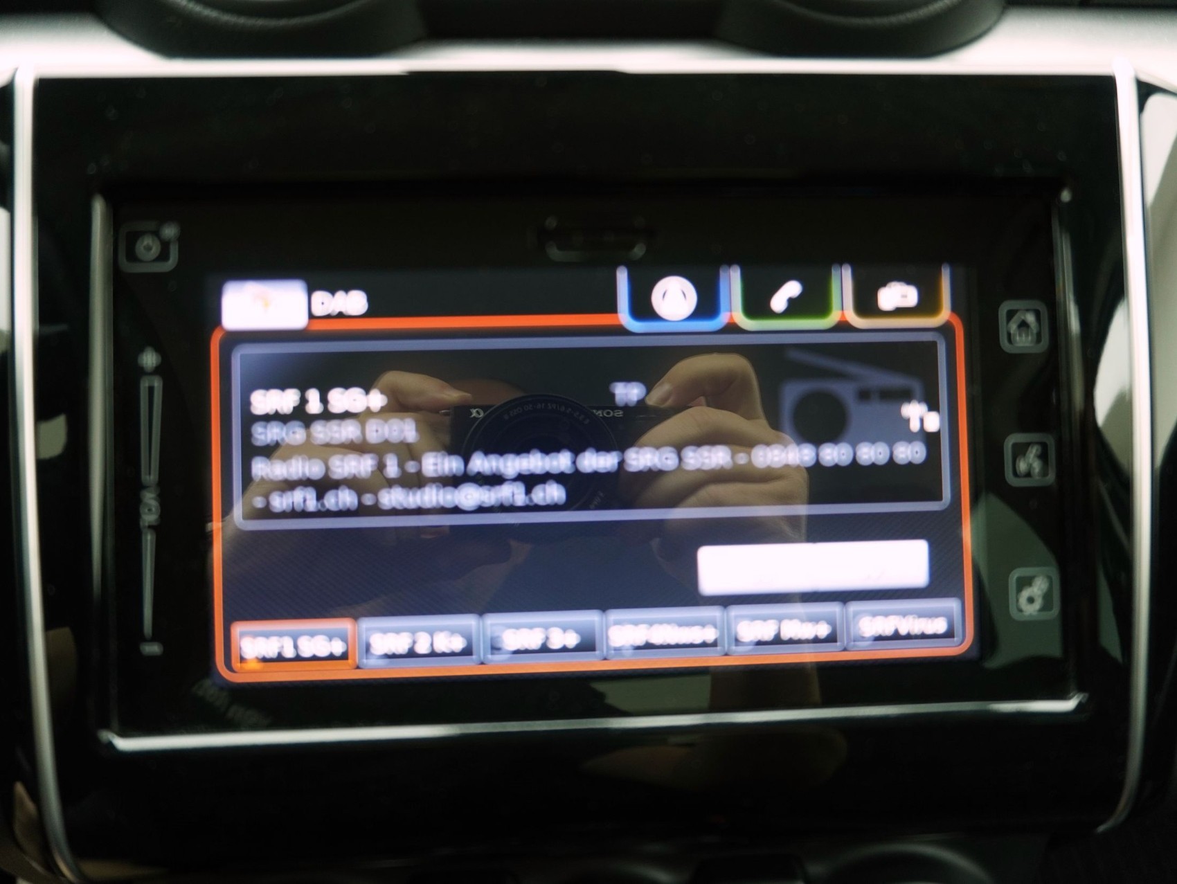 SUZUKI Swift 1.2 Compact Top Hybrid 4x4-image-15