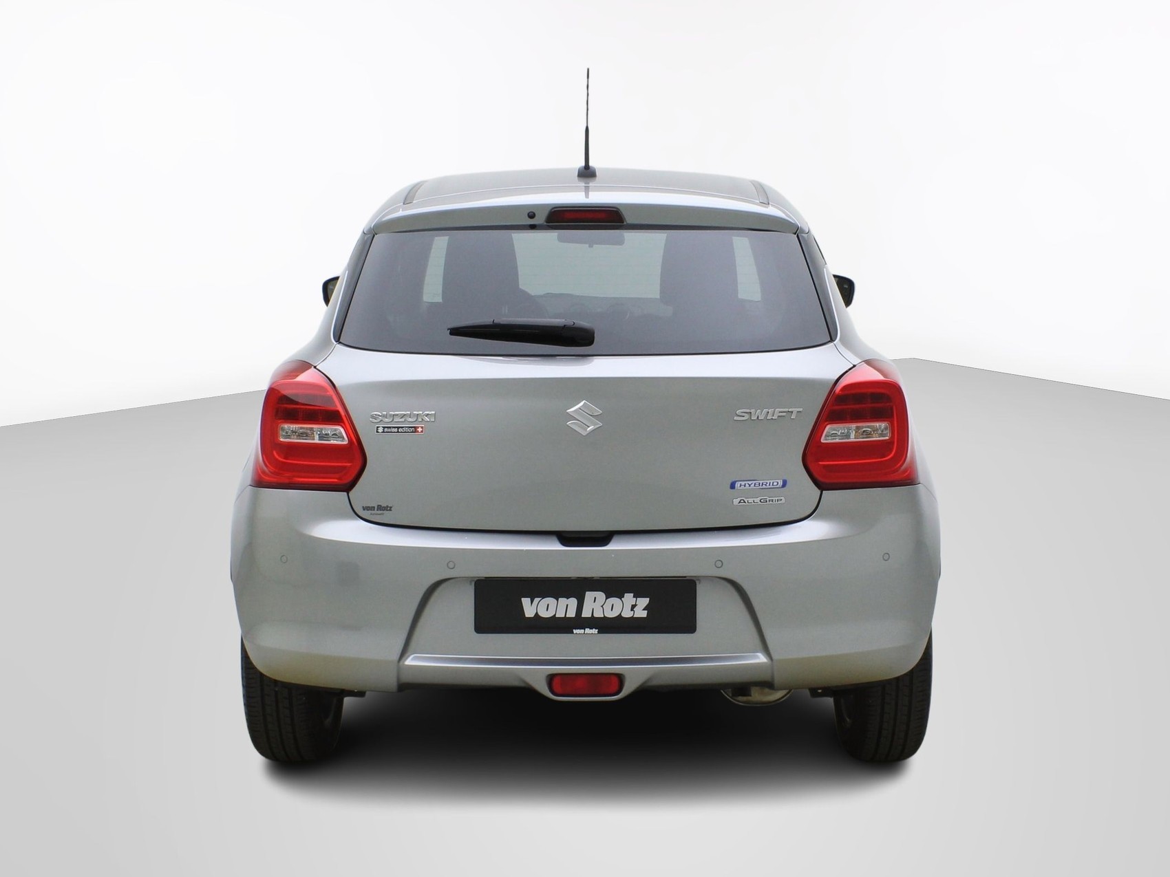 SUZUKI Swift 1.2 Compact Top Hybrid 4x4-image-3