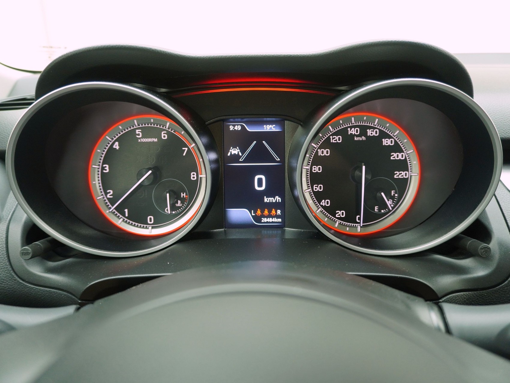 SUZUKI Swift 1.2 Compact Top Hybrid 4x4-image-13