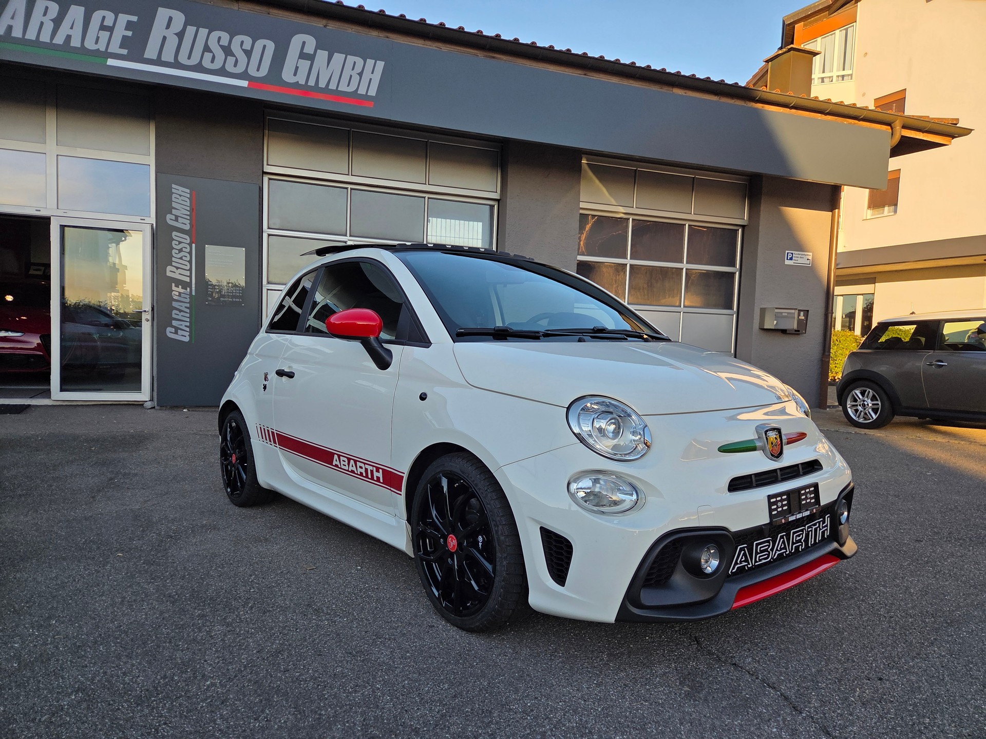 FIAT 595 1.4 16V Turbo Abarth Esseesse Dualogic-image-2