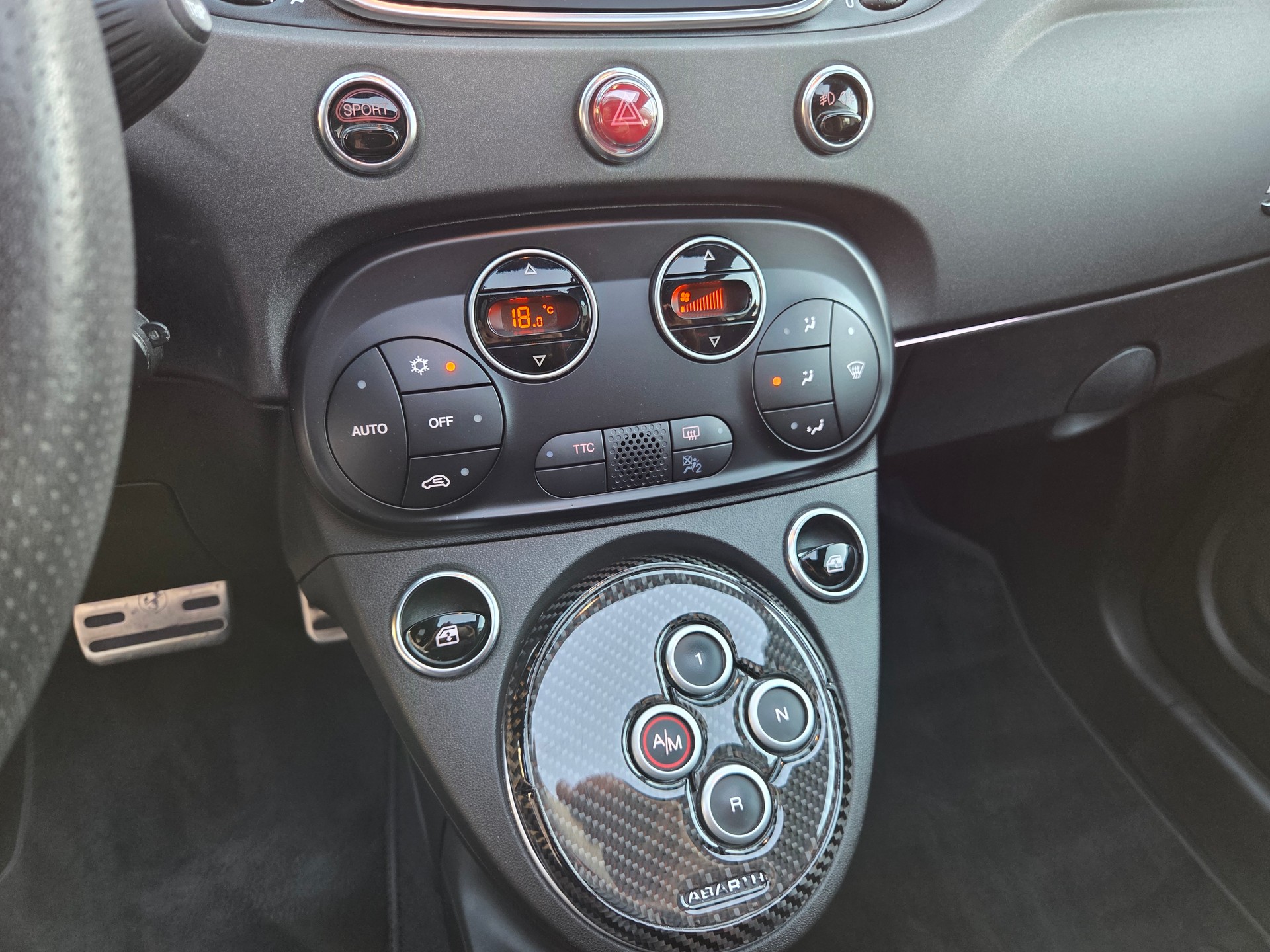 FIAT 595 1.4 16V Turbo Abarth Esseesse Dualogic-image-15