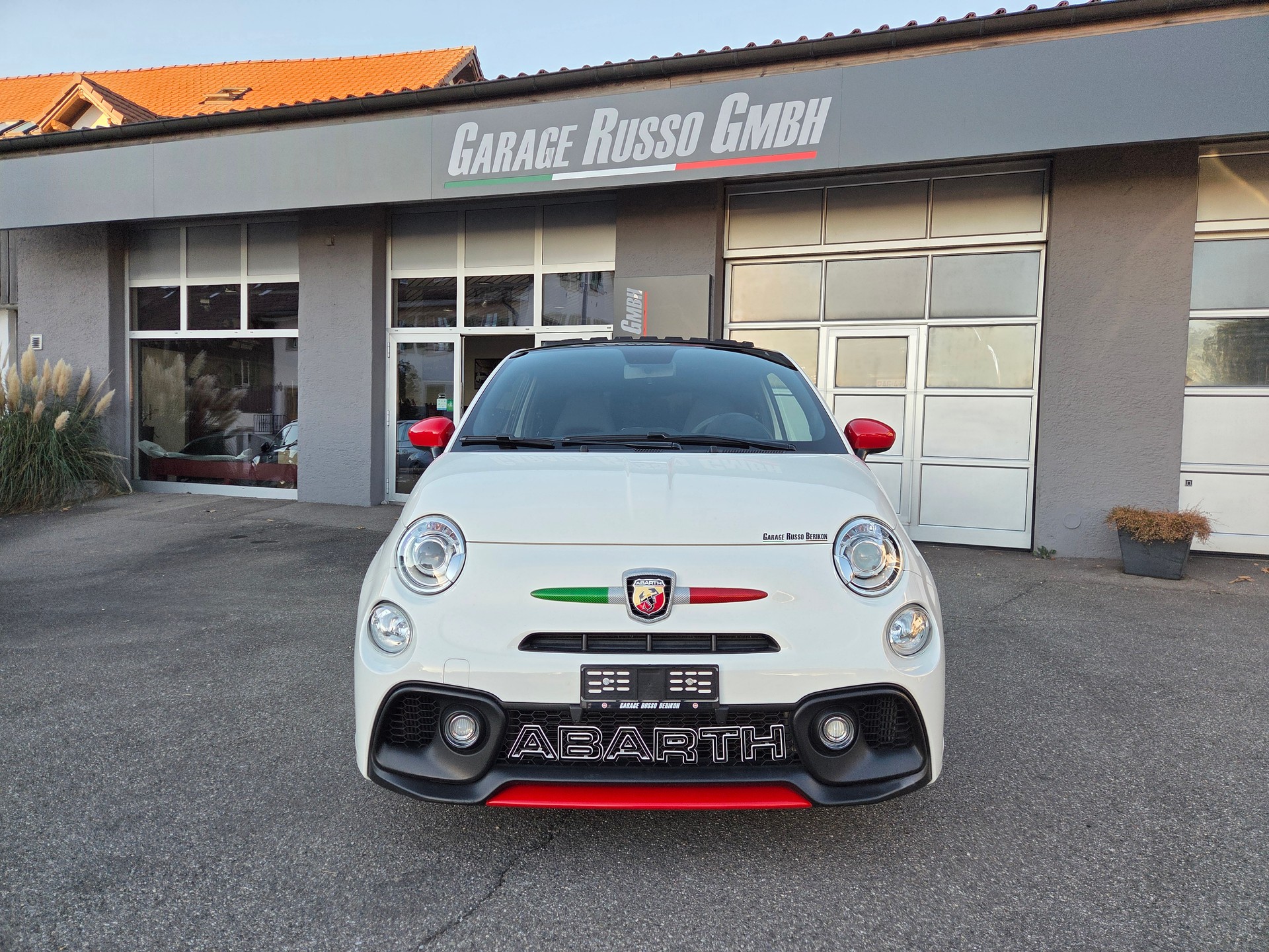FIAT 595 1.4 16V Turbo Abarth Esseesse Dualogic-image-1