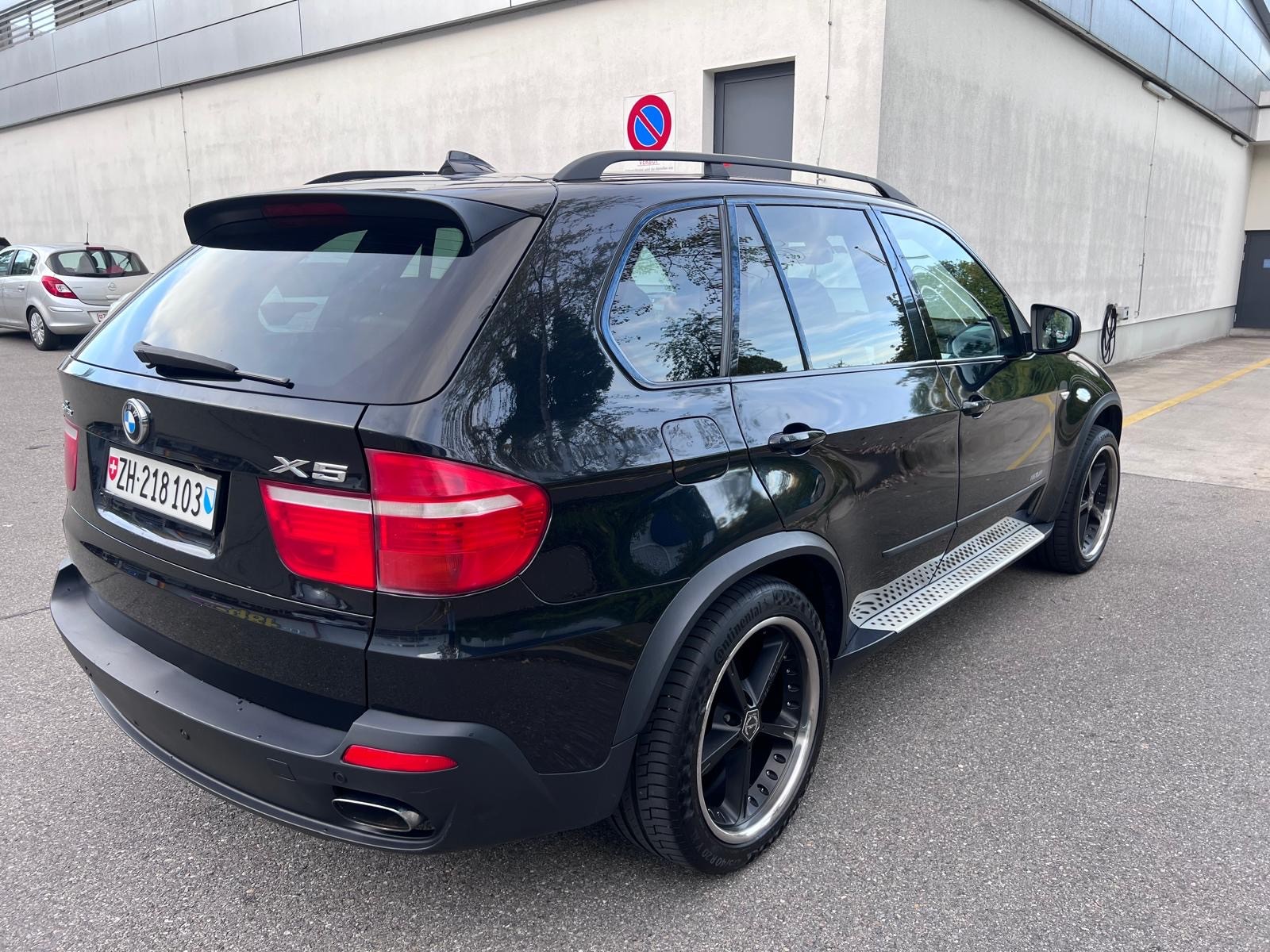 BMW X5 xDrive 48i (4.8i) Steptronic-image-6