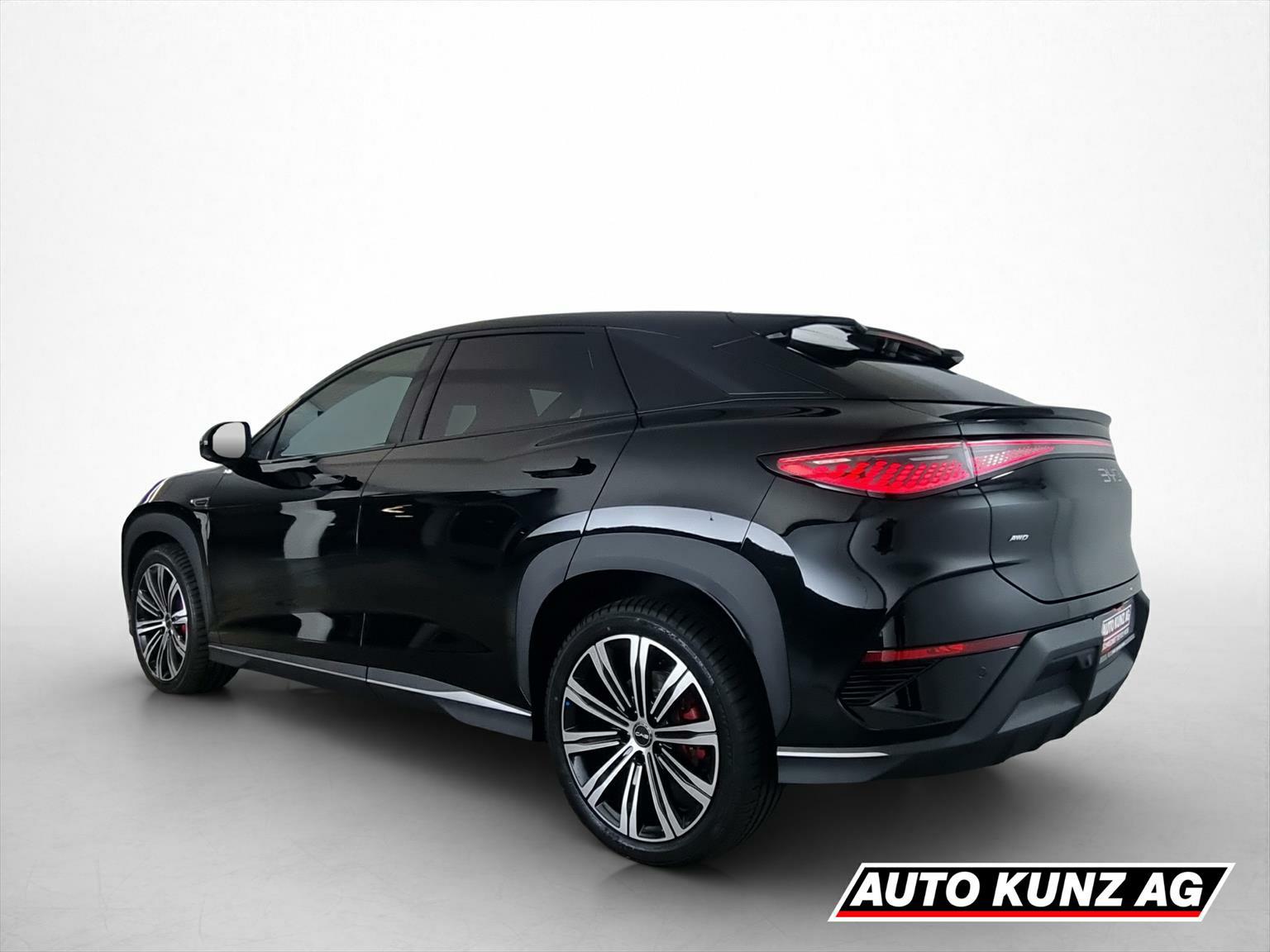 BYD Sealion 7 91,3 kWh Excellence AWD-showroom-element-3