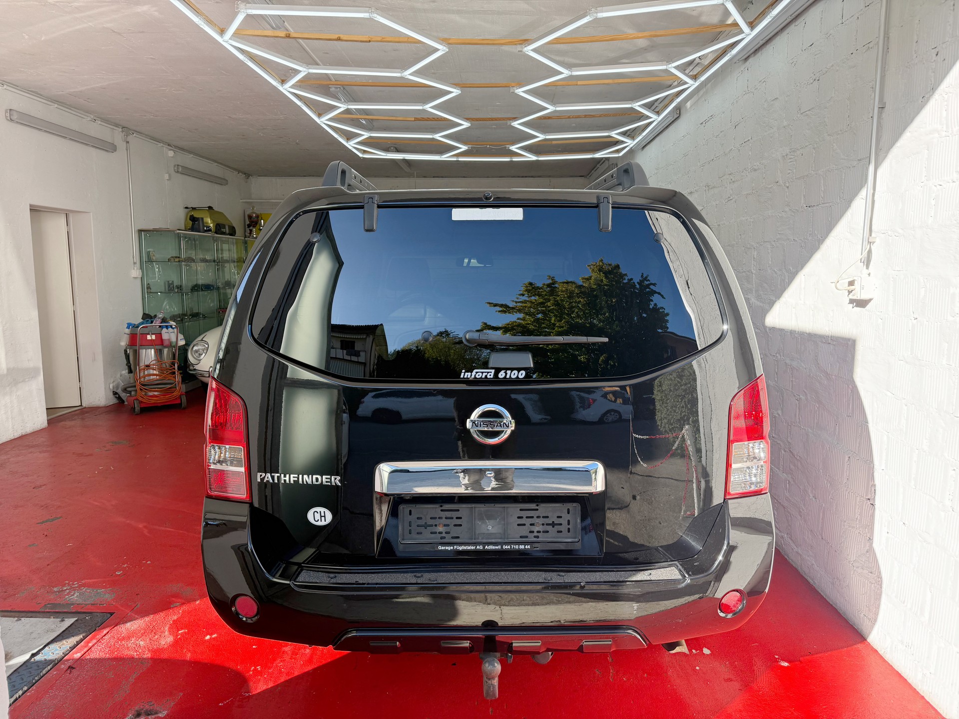 NISSAN Pathfinder 3.0 dCi LE Automatic-image-4