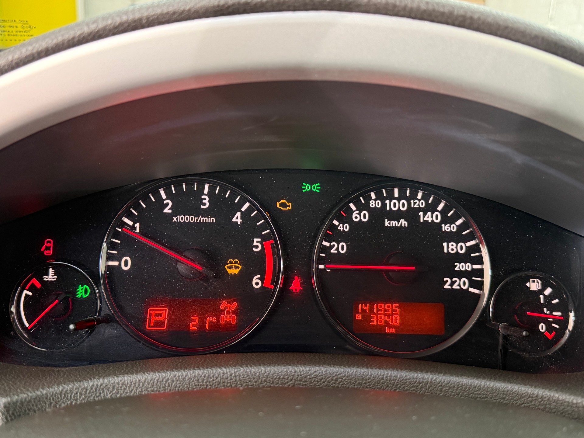 NISSAN Pathfinder 3.0 dCi LE Automatic-image-7