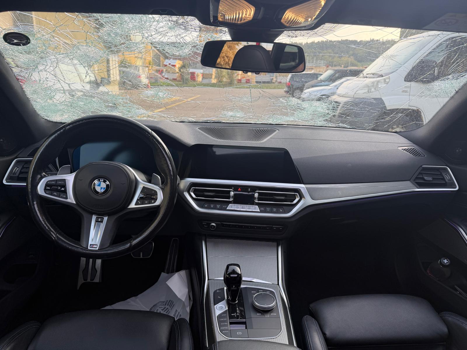 BMW 320d xDrive 48V Touring Pure M Sport Steptronic-image-7