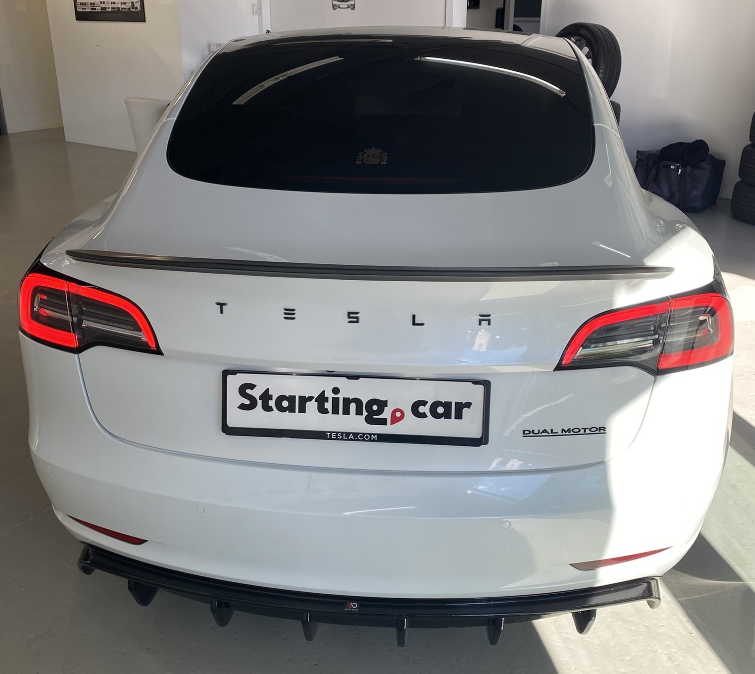 TESLA Model 3 Long Range Dual Motor AWD-image-13