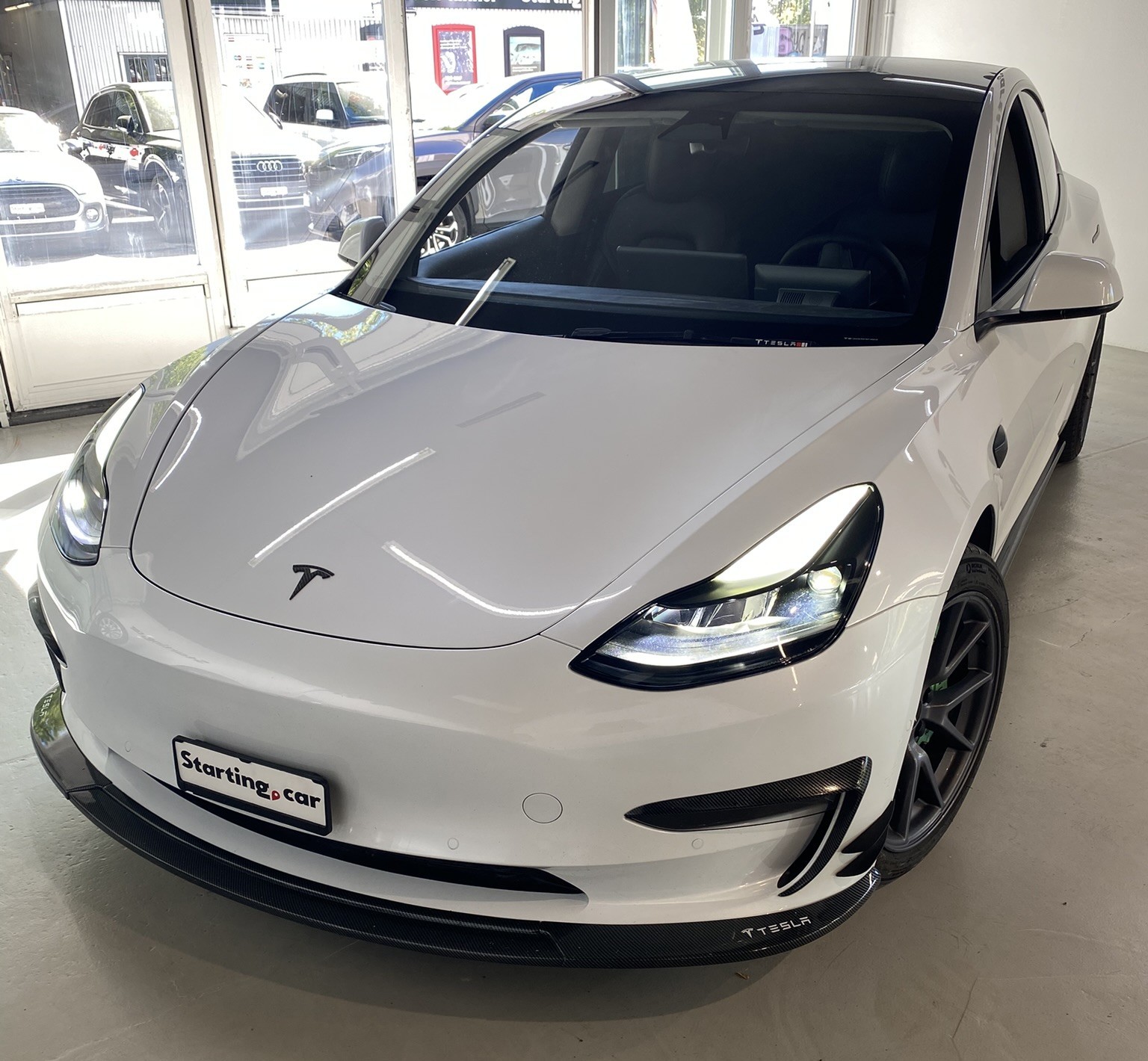 TESLA Model 3 Long Range Dual Motor AWD-image-8
