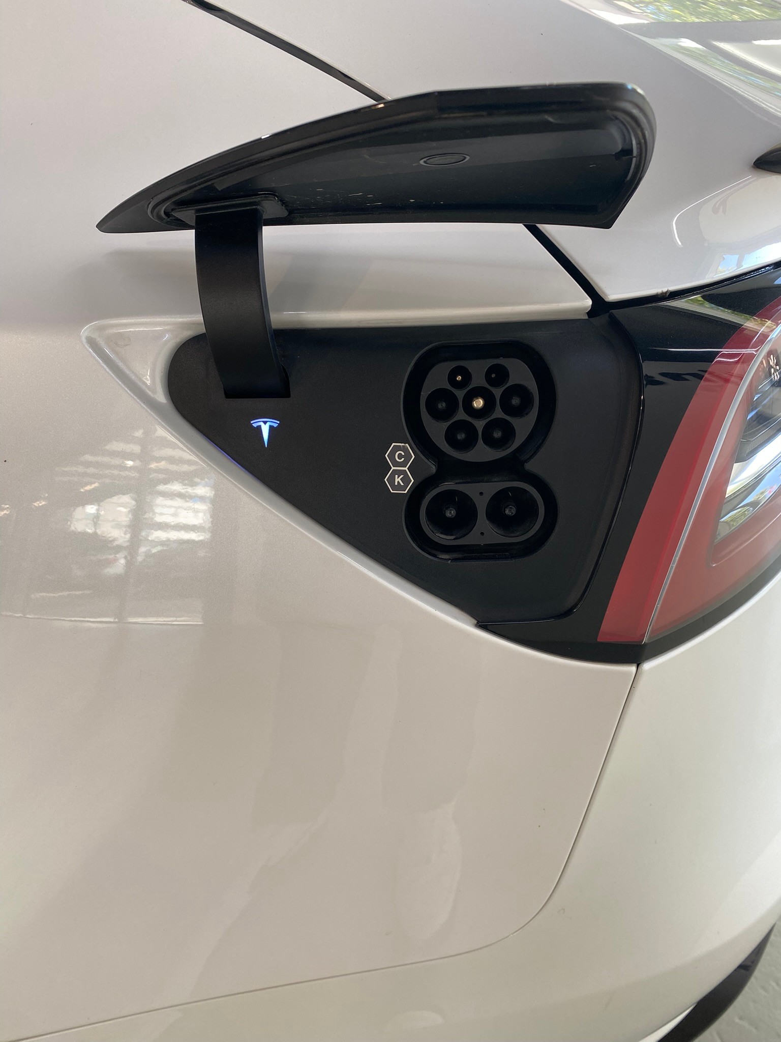 TESLA Model 3 Long Range Dual Motor AWD-image-31