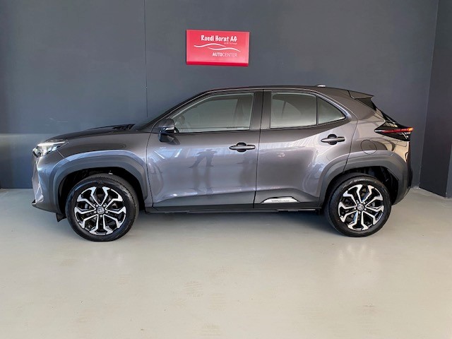 TOYOTA Yaris Cross 1.5 VVT-i HSD Trend AWD-i-image-2