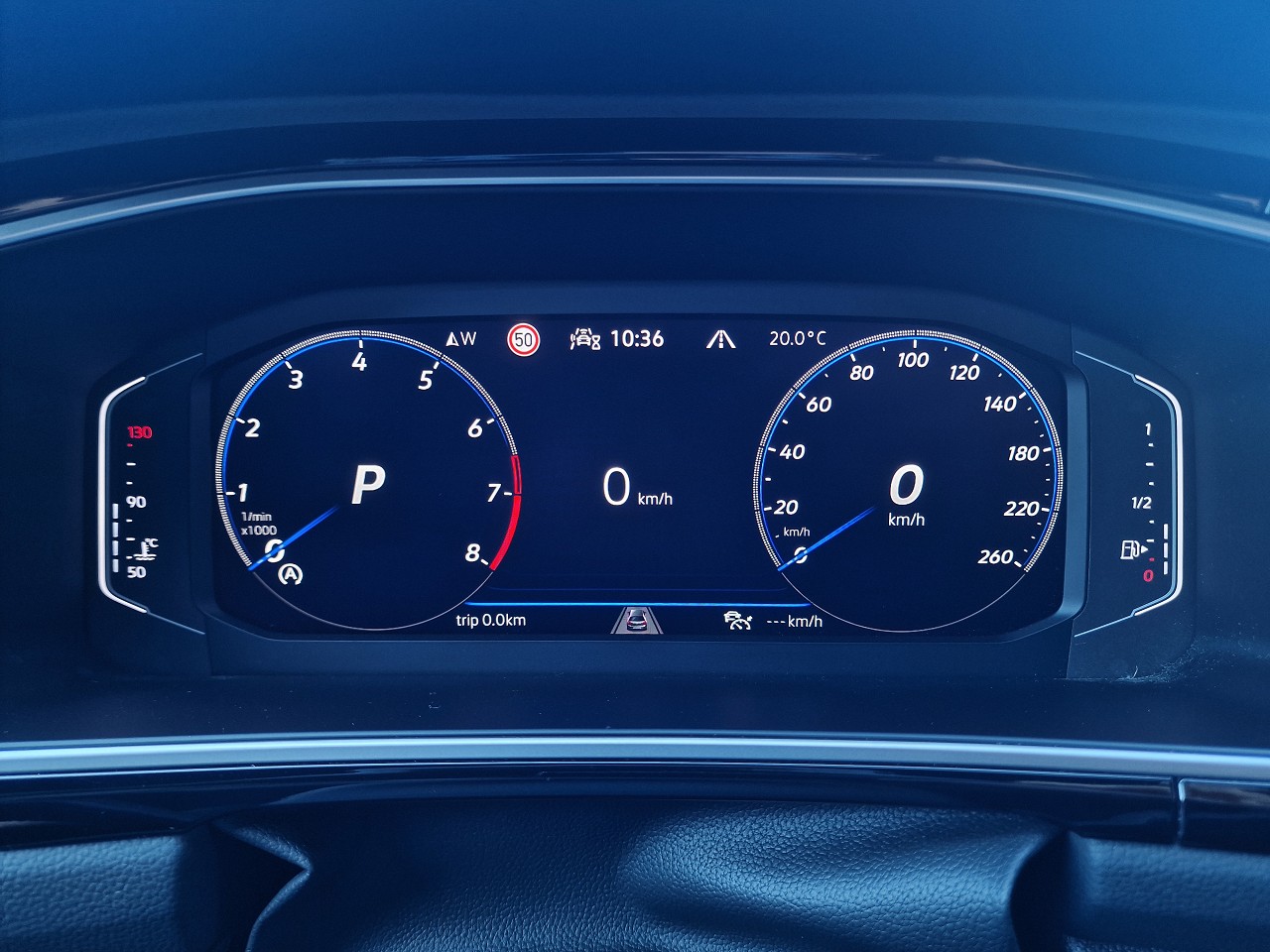 VW T-Roc 2.0 TSI R-Line DSG 4Motion-image-15