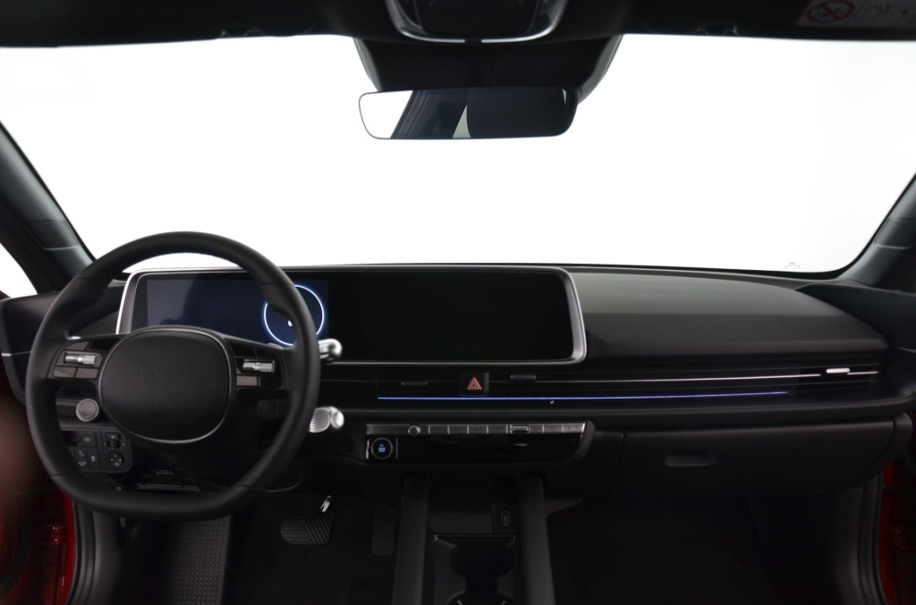 HYUNDAI Ioniq 6 77kWh Plus Line 4WD-image-11