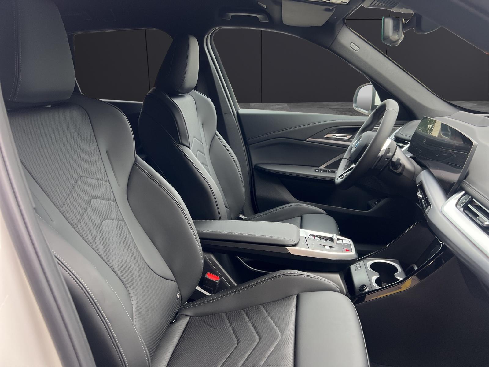 BMW X1 20d xDrive paddles-image-10