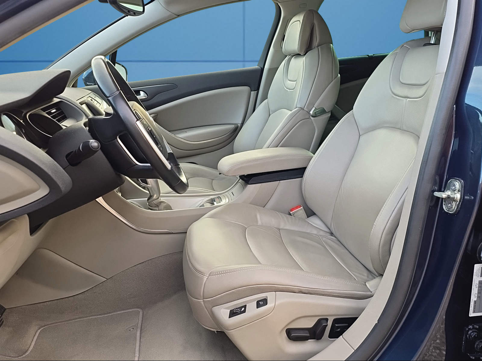 CITROEN C5 Berline 2.0 BlueHDi Exclusive EAT6-image-11