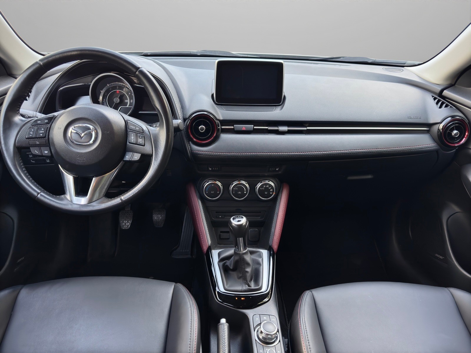 MAZDA CX-3 2.0 Ambition AWD *Head-up-Display + Rückfahrkamera*-image-8