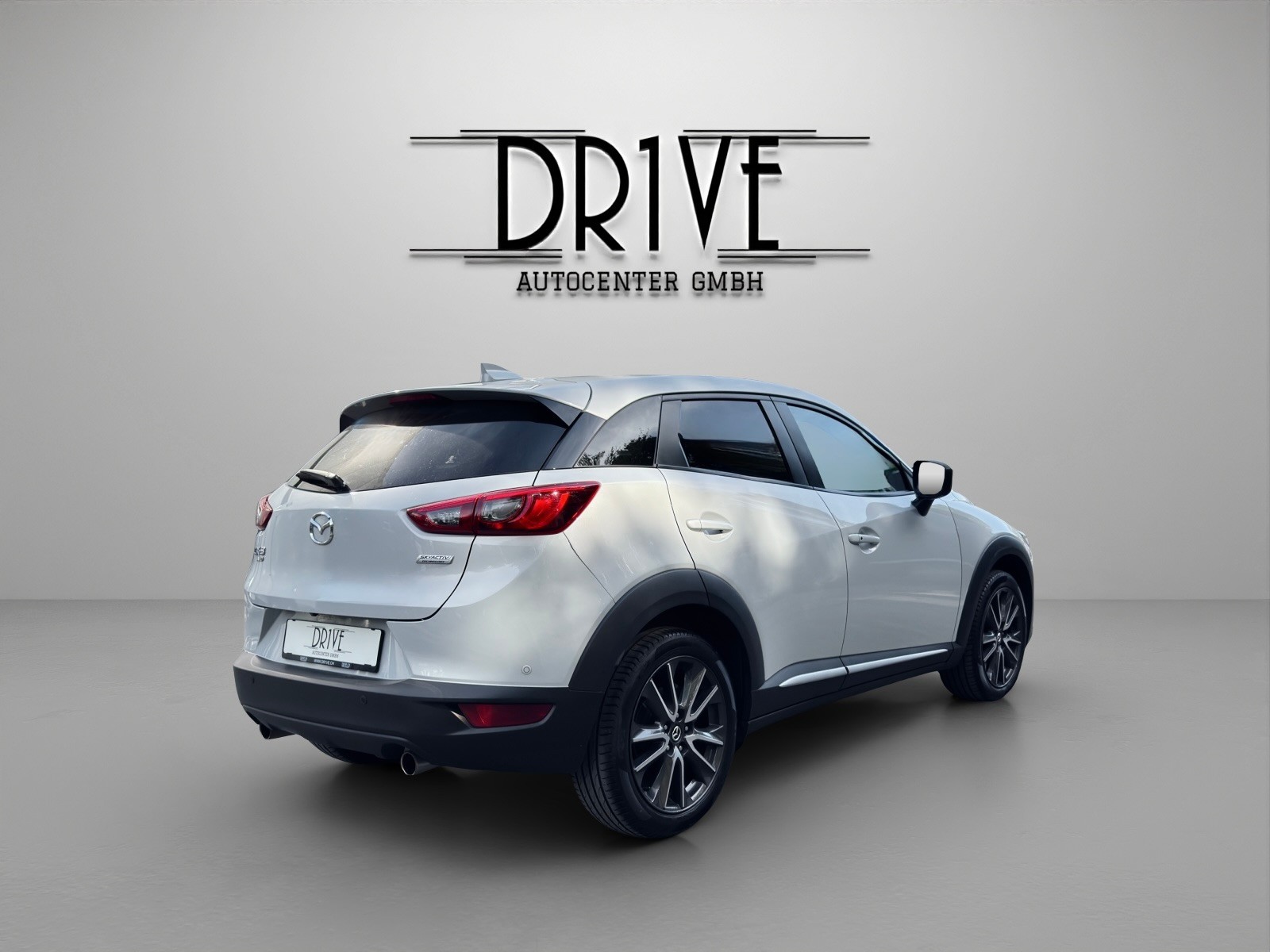 MAZDA CX-3 2.0 Ambition AWD *Head-up-Display + Rückfahrkamera*-image-4