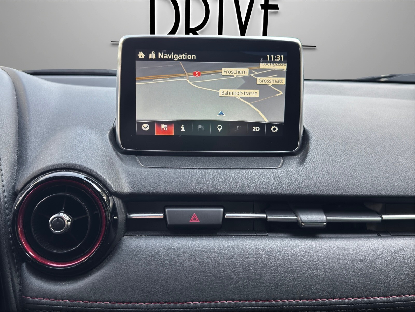 MAZDA CX-3 2.0 Ambition AWD *Head-up-Display + Rückfahrkamera*-image-12