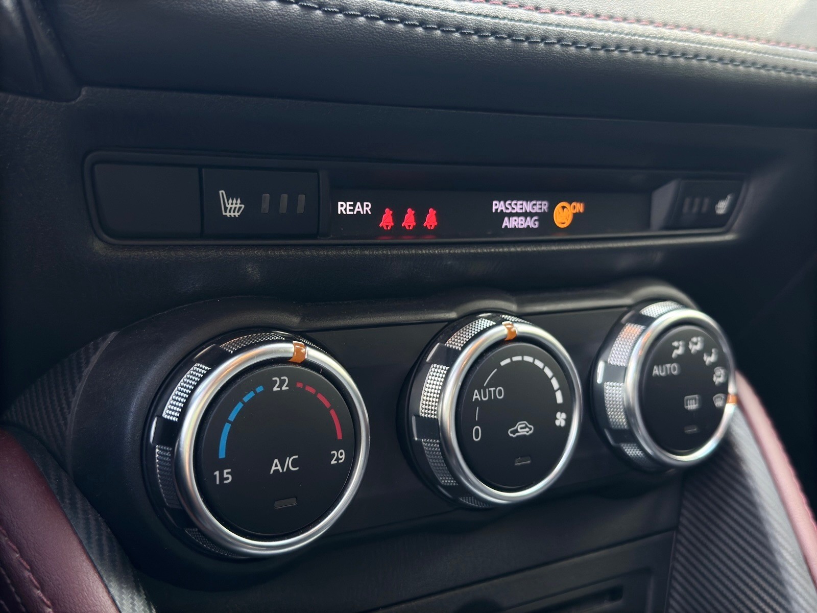 MAZDA CX-3 2.0 Ambition AWD *Head-up-Display + Rückfahrkamera*-image-19
