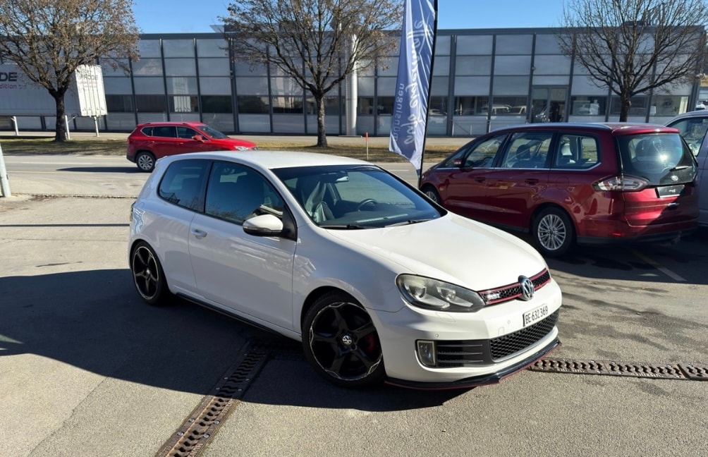 VW Golf 2.0 TSI GTI DSG-image-0
