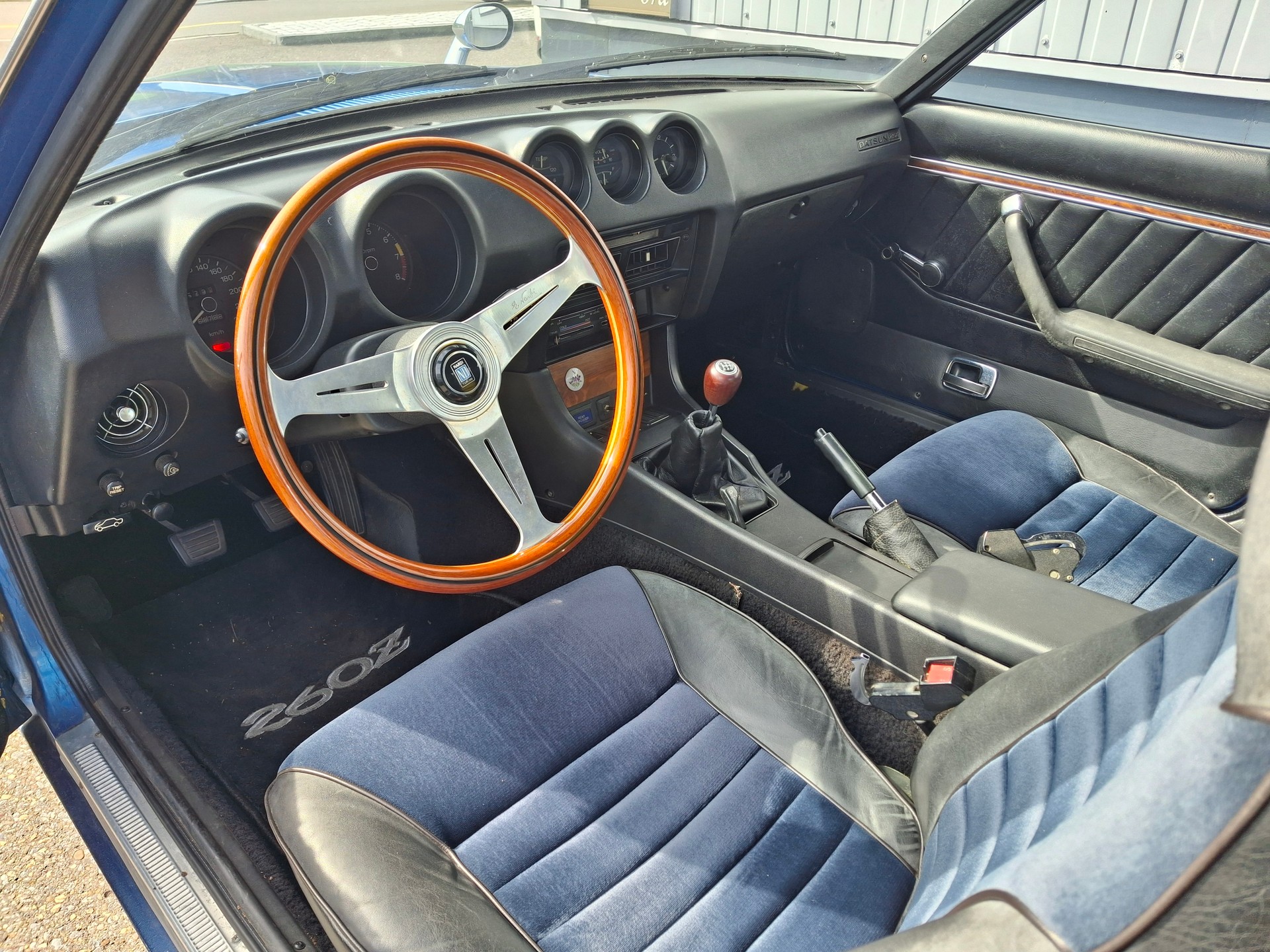 DATSUN 2- Sitzer***-image-7