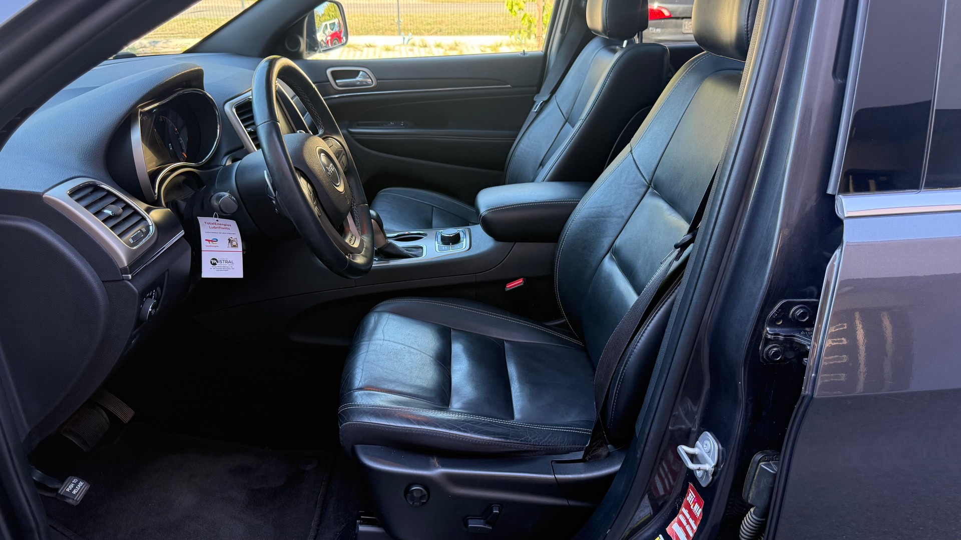 JEEP Grand Cherokee 3.0 CRD Overland Automatic-image-11