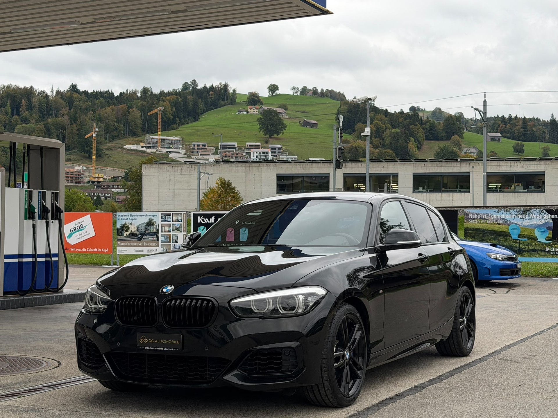 BMW M140i xDrive Steptronic *Vollledersitze**Top Zustand**Top Ausstattung**Ab MFK**8-Fach**Garantie*-image-0