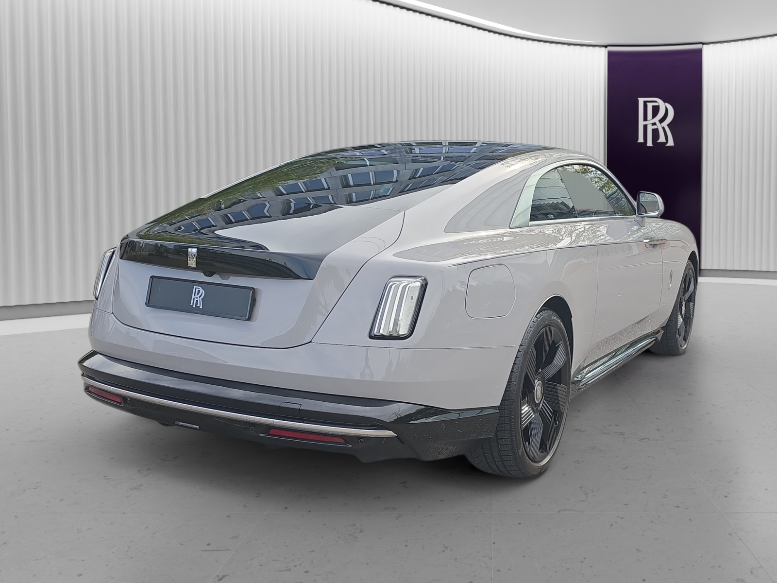 ROLLS-ROYCE Spectre - Silver Badge-image-4