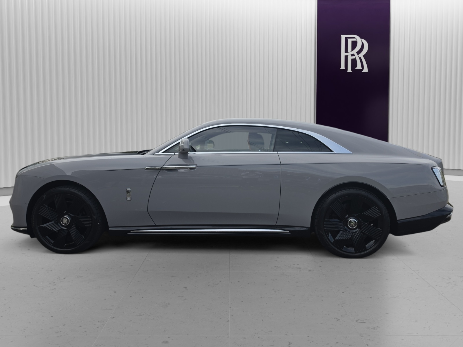 ROLLS-ROYCE Spectre - Silver Badge-image-1