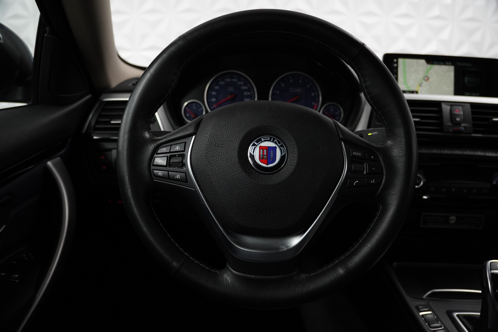 BMW-ALPINA B4 S BiTurbo Coupé 3.0 xDrive Switch-Tronic-image-13