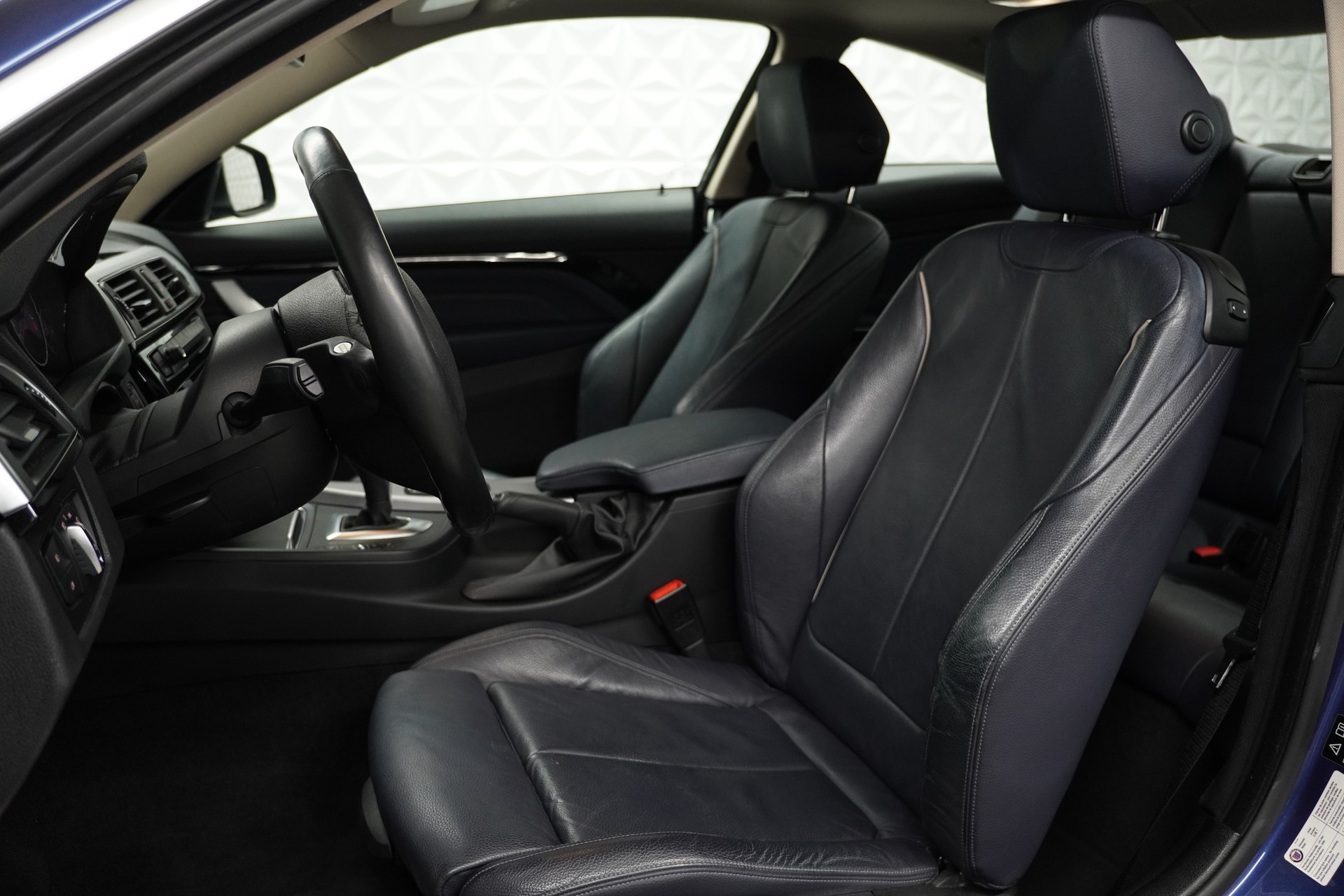 BMW-ALPINA B4 S BiTurbo Coupé 3.0 xDrive Switch-Tronic-image-10