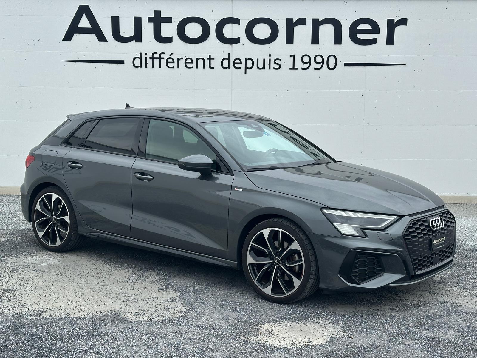 AUDI A3 Sportback 35 TFSI S line Attraction-image-1