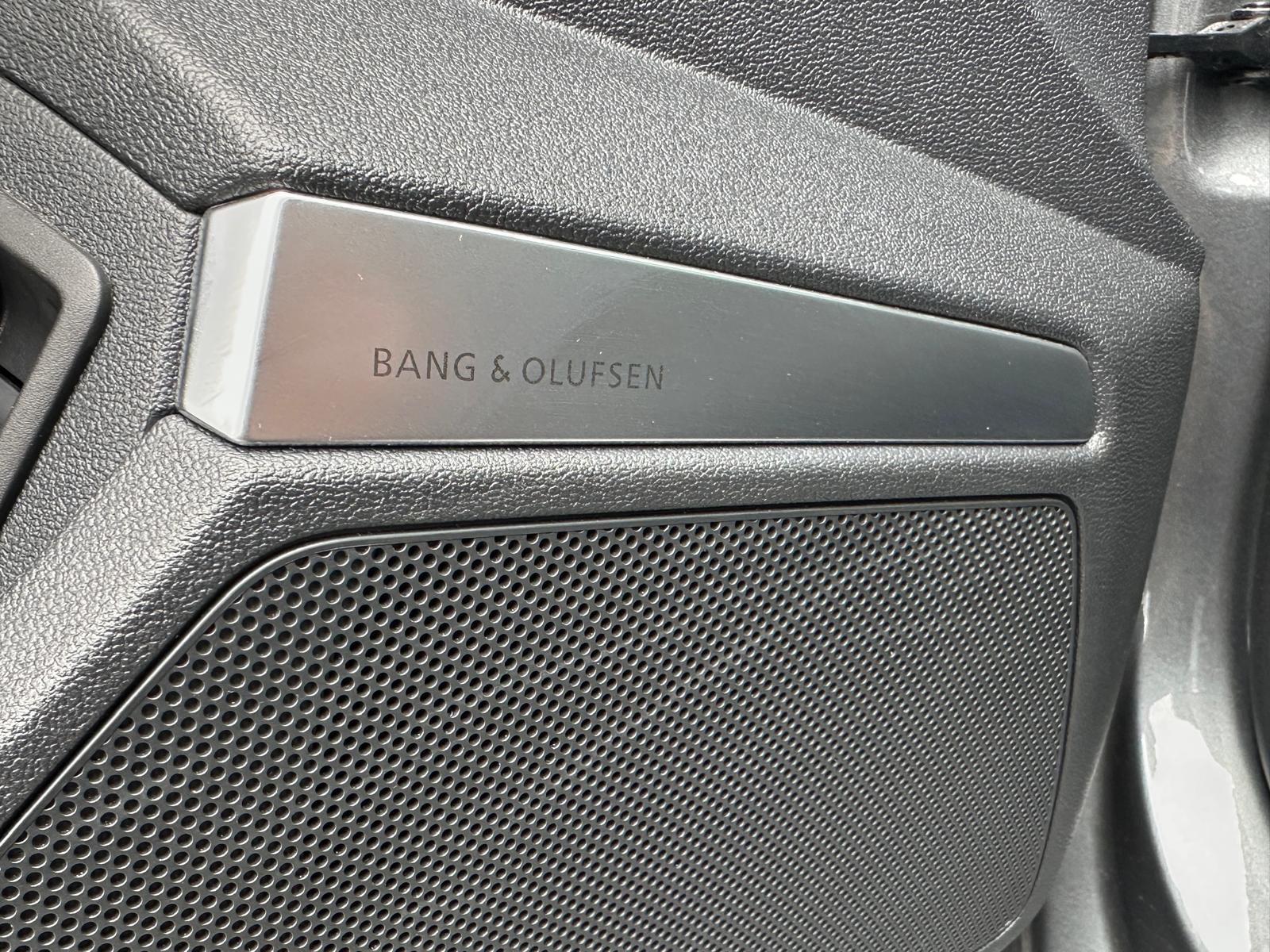 AUDI A3 Sportback 35 TFSI S line Attraction-image-9