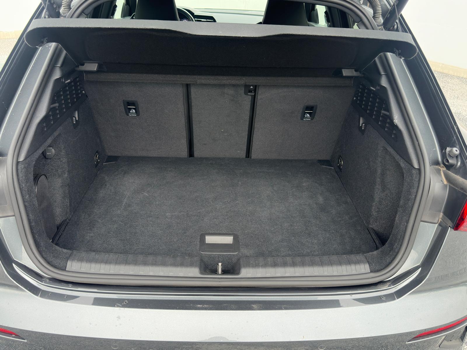 AUDI A3 Sportback 35 TFSI S line Attraction-image-12