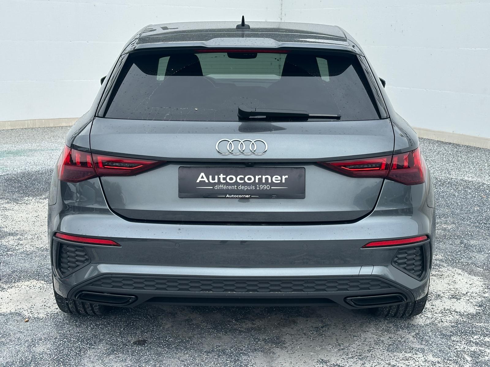 AUDI A3 Sportback 35 TFSI S line Attraction-image-5