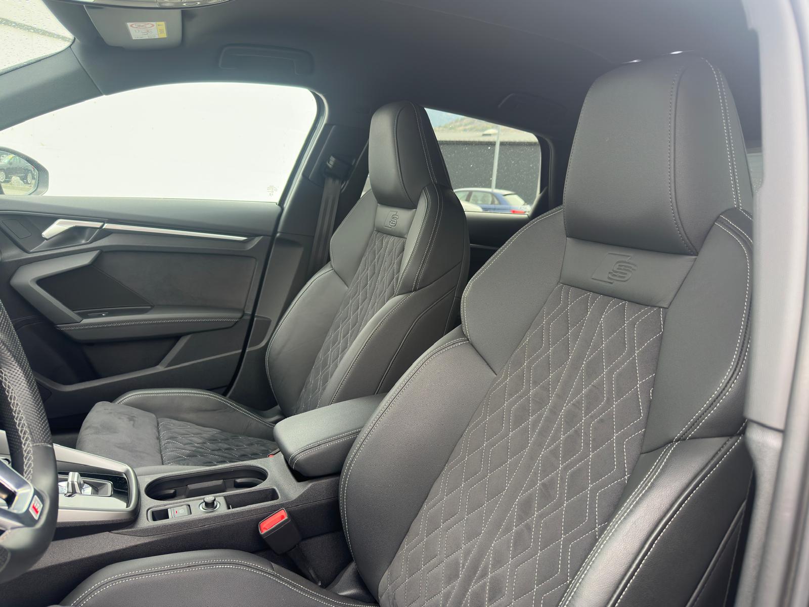 AUDI A3 Sportback 35 TFSI S line Attraction-image-11