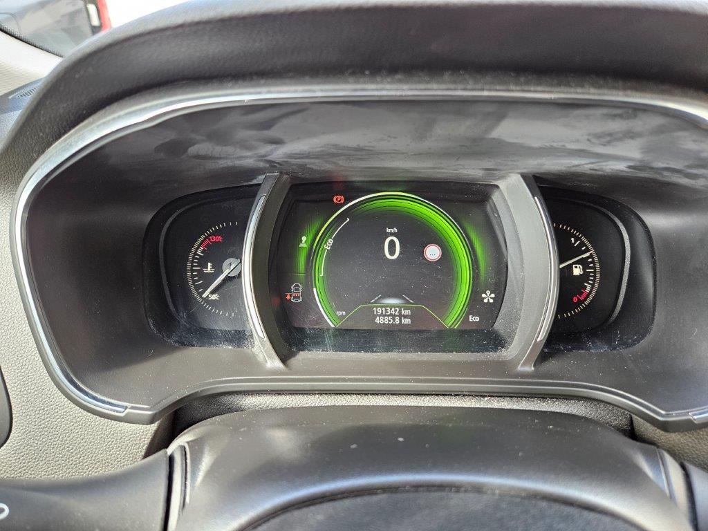 RENAULT Mégane 1.2 TCe 130 Bose-image-11