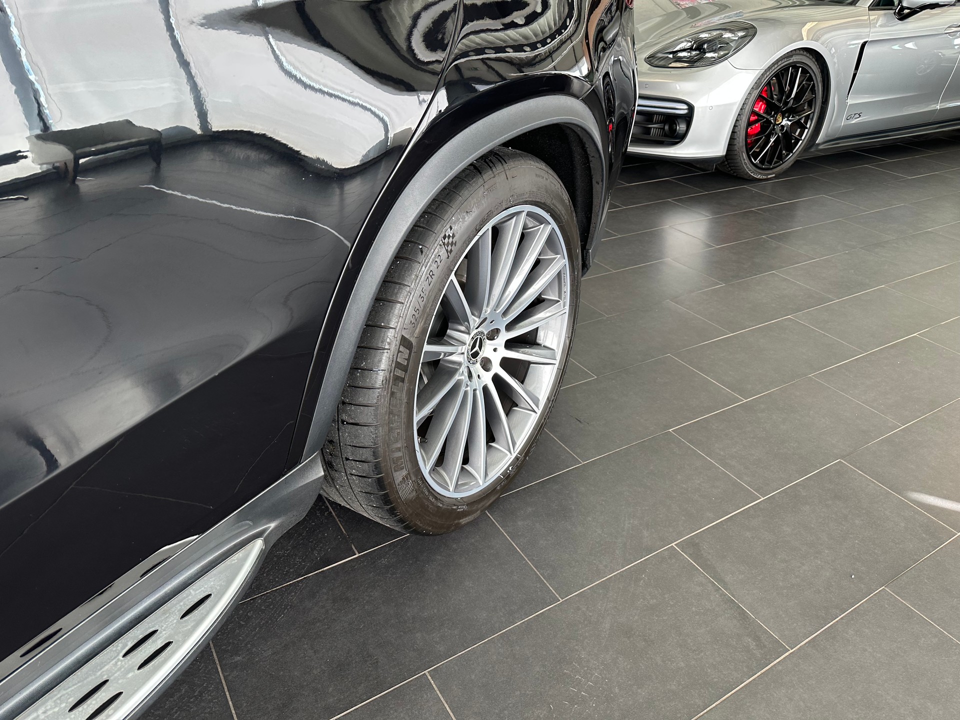 MERCEDES-BENZ GLE 500 V8 Coupé-image-7