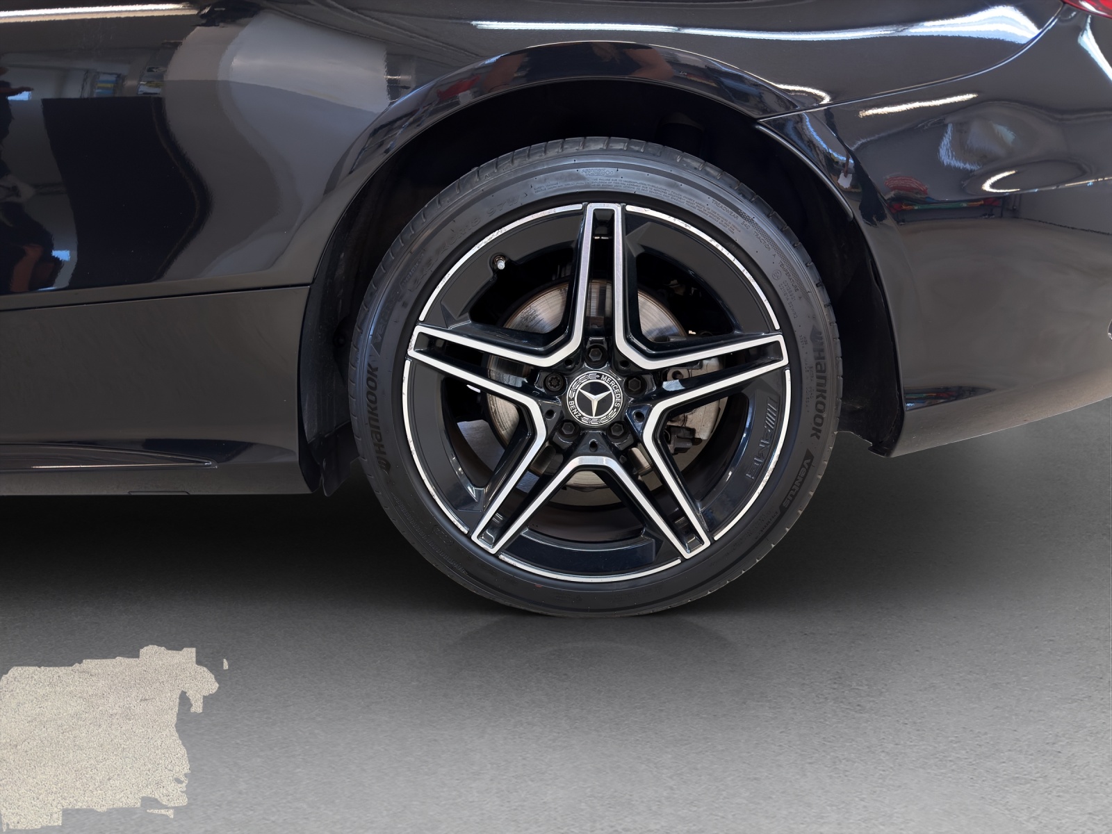 MERCEDES-BENZ C 200 AMG Line 4Matic-image-5