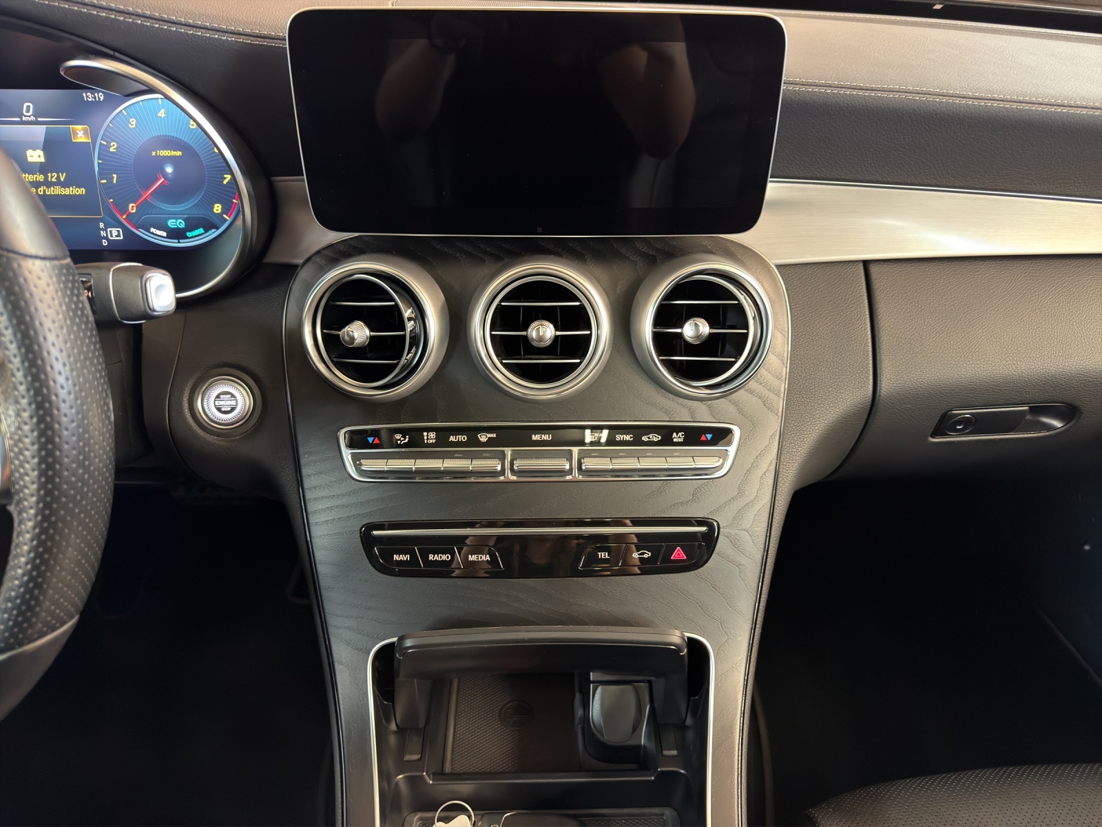 Image MERCEDES-BENZ C-200 C 200 AMG Line 4Matic