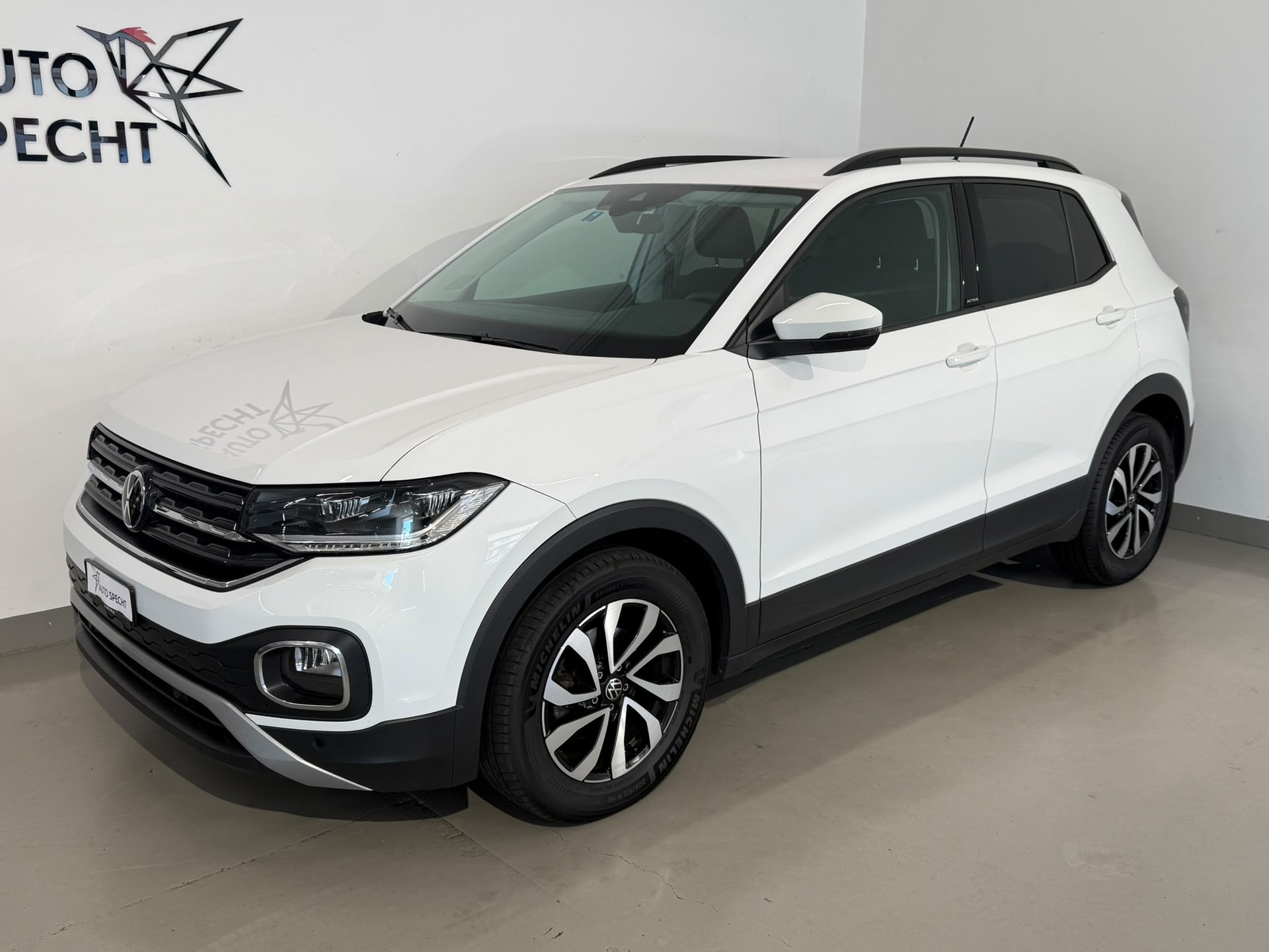 VW T-Cross 1.0 TSI Life DSG-image-1